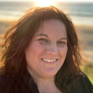 Meet your Posher, Renee